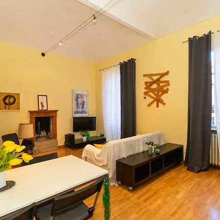 Porta Nuova & San Salvario Roomy Flat Torino