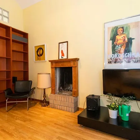 Porta Nuova & San Salvario Roomy Flat * Turin