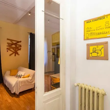 Porta Nuova & San Salvario Roomy Flat Daire Torino